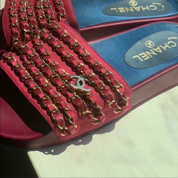 Chanel Chain Mule Slides - Picture 2 of 7